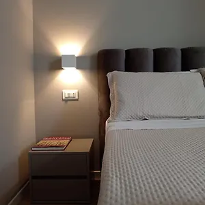 indipendence-home.hotelitalianriviera.com/