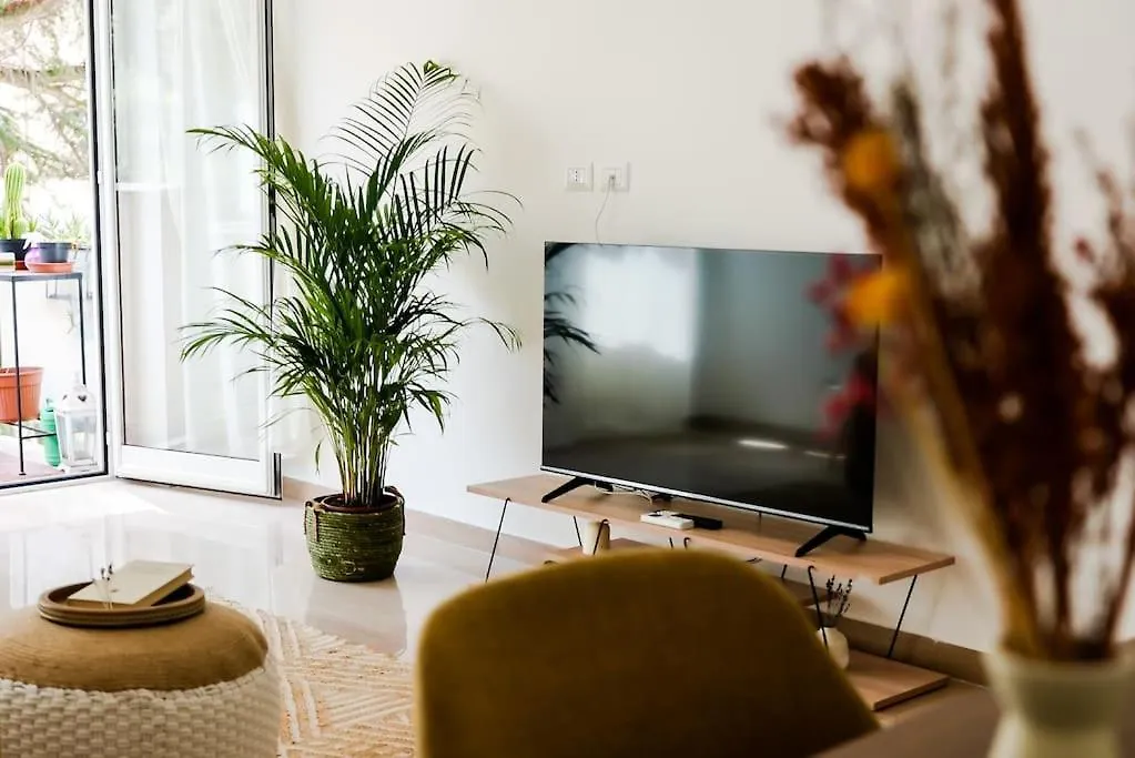 Ophelia Apartment Rom